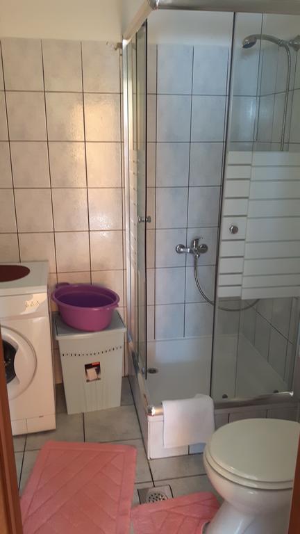 Apartment Krizanovic Malinska Eksteriør billede
