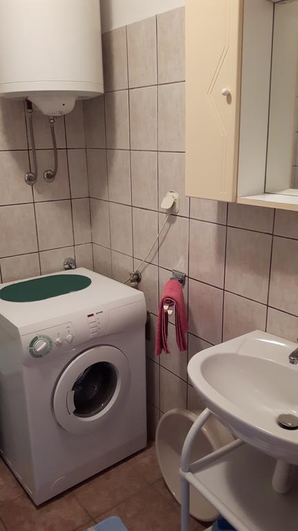 Apartment Krizanovic Malinska Eksteriør billede