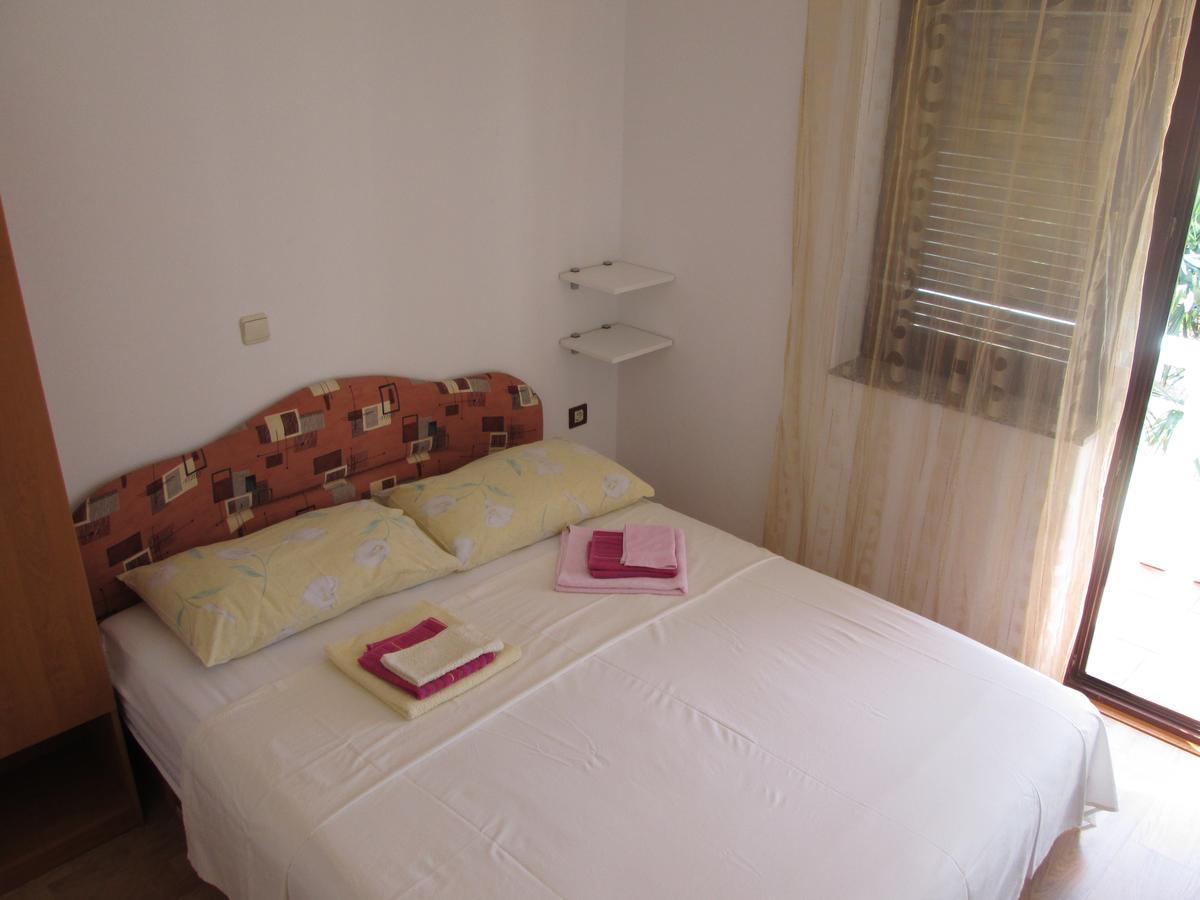 Apartment Krizanovic Malinska Eksteriør billede